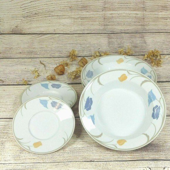 Dansk 3 Soup Bowls and 3 Flasks Tivoli Belles Fleurs Floral Blue Peach Flowers - Picture 1 of 6